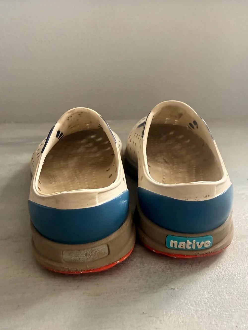 Native Kids Water Shoes in Cream with Blue and Navy Accents